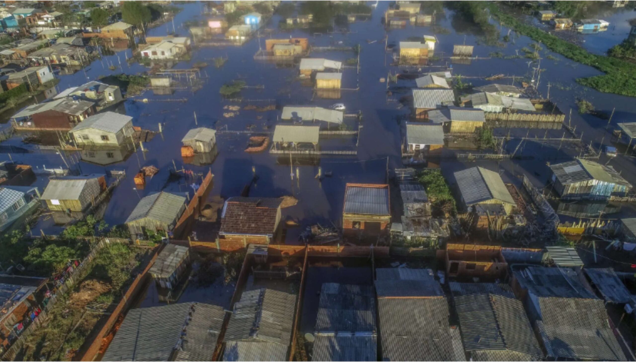 El sur de Brasil por ciclón tropical con cuantiosas pérdidas por daños y miles sin electricidad