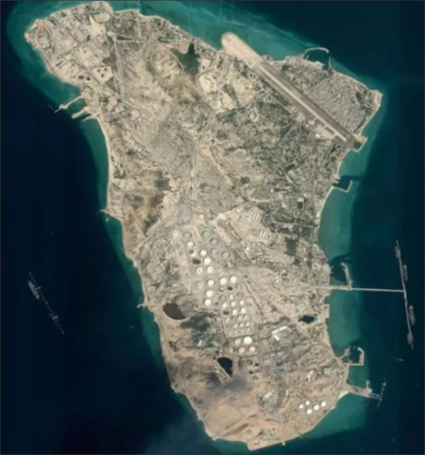 Nuevos ataques de Israel y EE.UU. contra isla de Jarg, principal terminal petrolera de Irán