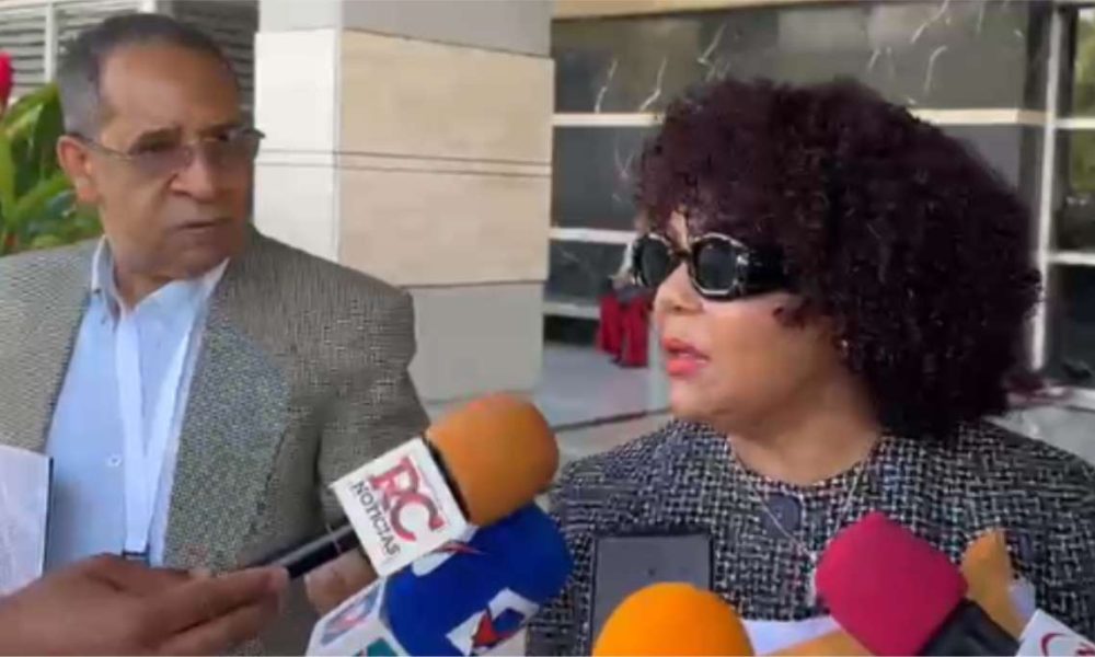 Procuraduría General cita a Cheddy García por denuncia allanamiento irregular